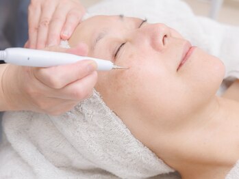 クラリス(Clarice)/シミケア・イボケア・ホクロに