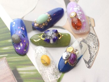 ネイルサロン ティディ(TIDY)/天然石のサンプルも種類豊富!