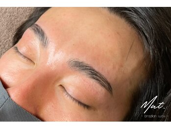 ムート(Mut.)/ハリウッドブロウリフト。