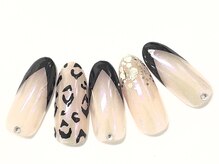 コルン/ヒョウ柄ネイル