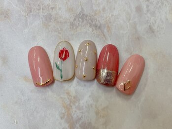 みんなのネイルサロン/チューリップネイル