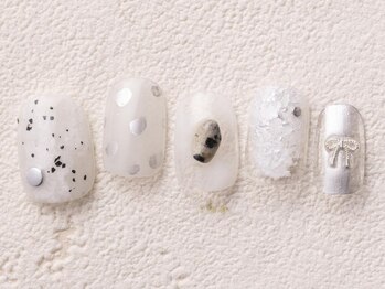 アイネイルズ 渋谷店(I nails)/ホワイトポップニュアンス