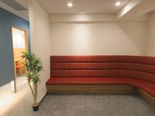 ののじ 大通店/待合スペース