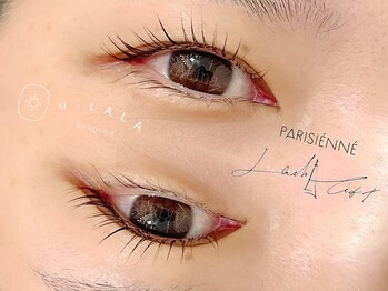 ウララ バイ ロキエ(u-LALA by ROCHIE)/＠u_lala.akina