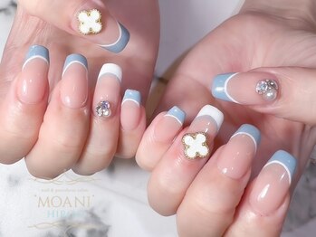 モアニ ヒロオ 渋谷店(MOANI Hiroo)/白×ブルーのダブルフレンチ