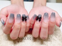 ニコルビューティー 高槻 南平台店(NiKOR beauty)/シンプルアート／5,000円～