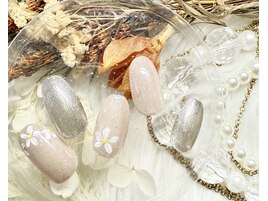 フラワーネイル