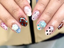 ハズグラスネイル(Haze Grass nail)/ドットネイル