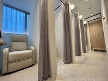 ブランルーム 小岩店(BranRoom)の雰囲気(入酵後は、半個室のリクライニングソファでお休みください。)