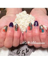 ネイルサロンアンドスクールエムズブロッサム(Nailsalon & school M's Blossom)/月替わりデザイン。定額制ネイル
