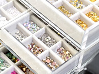 ティント(tint.)/ネイルパーツ