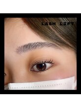 エムプラス サロンモモ アイラッシュ(m+ Salon momo eyelash)/ラッシュリフト