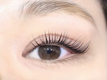 ドーリーラッシュ イオン大野城エスシー店/パリジェンヌラッシュリフト