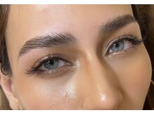 ルーパーアンド(LOOPER＆..)/平行は嫌！眉毛を海外風にしたい