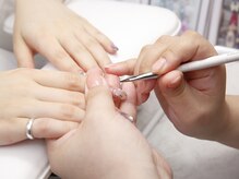 Nail's Doo【自爪育成/フィルイン】の雰囲気(すぐ取れるネイルを避けるために下地に命かけてます!)