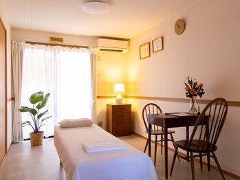 リワイ整体院/施術時は落ち着く空間に