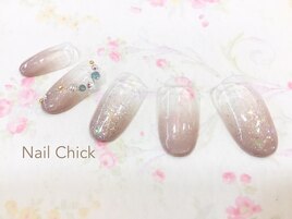グラデキラキラネイル