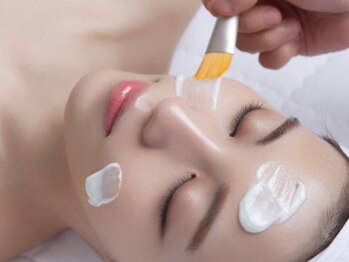 アイリー(IRIE)の写真/韓国美容マニアから圧倒的支持★少ない施術で憧れの透明感溢れる女優肌に…＊[岡崎/東岡崎/フェイシャル]