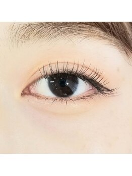 ラヴィーナプレミアム 西葛西(LavenuPremium)の写真/人気のフラットマットラッシュ！羽のような軽さで持続力も◎瞬きするたびに魅力的な見つめたくなる目元へ★