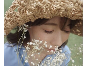 エール アイラッシュ(aile eyelash)/