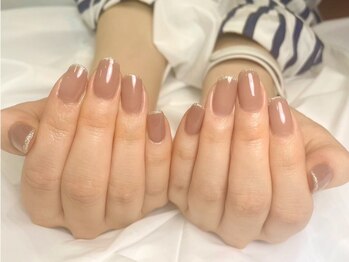 オーブ 用賀店(AUBE)の写真/お仕事で派手なネイルが出来ない方にもおすすめ！シンプルでも上品で洗練された指先に♪似合うお色もご提案