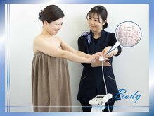 ヴァン ベール 下関店/体組成計で数値をチェック