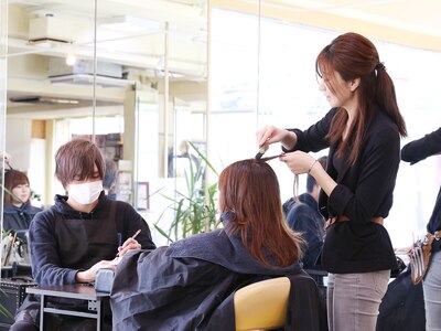 美容室併設なので同時施術OK☆Nailとても便利なNail Salon♪