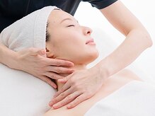 エヴァーグレース 銀座店/FACIAL＞デコルテマッサージ