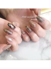 ミラーチェックネイル