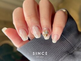 【パラジェル】ビジューネイル