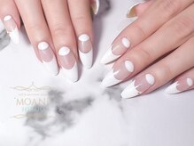 モアニ ヒロオ 渋谷店(MOANI Hiroo)/白フレンチ