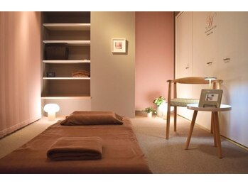 ラ ヒール 薬院店/room503