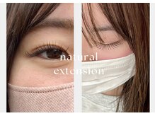 ニウ(niu)の雰囲気（自まつ毛風にナチュラル盛れるまつ毛エクステ/フラットラッシュ）