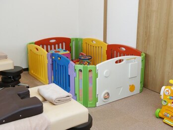 にしもと整骨院 鍼灸院 鶴橋院/キッズスペースあり◎