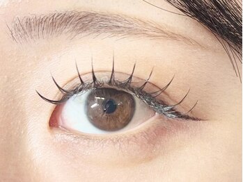 ビューティーサロンアイズ 三宮店(Beauty salon  Eye's)の写真/定番まつ毛パーマからパリジェンヌ、メーテルロッド、マスカラパーマなど豊富なメニューが人気の秘密♪