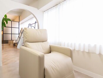 ザ バームシックス 銀座三丁目店(THE BALM six)/THE BALM six 銀座三丁目店