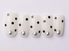 ドット乳白色シルバー8480yen