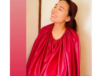 レイ ナアラ/黄土よもぎ蒸し