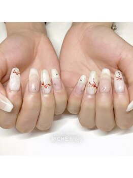 リボンがかわいい定額ネイル♪