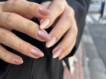 ネイルアルケー(Nail ARCHE)/ぷるマグ×ラメがけネイル