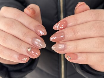 ガーリーネイル