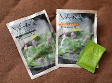 ハーブ蒸しではYOSAのブレンドハーブを使用＊