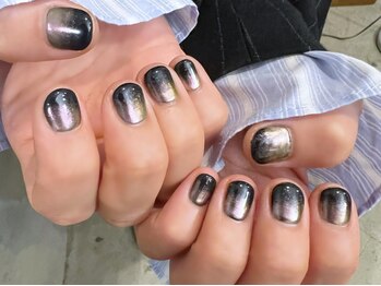 ノラ ミナミアオヤマ(NORA MINAMIAOYAMA)/ブラックミラーグラデーション