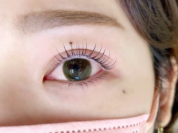 アイラッシュサロンクローバー 一宮店(CLOVER)の写真/高技術&モチ◎まつ毛を最大限に長く&くるんと上向きカール♪【人気NO,１★まつげパーマ(コーティング付)】