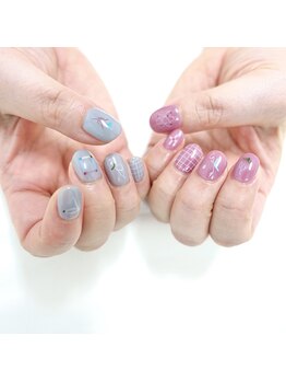 ショートネイルデザインが豊富