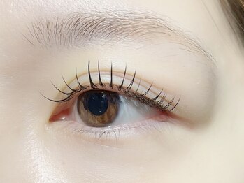 ブルーム ラグジュアリー 町田店(BLOOM luxury)/マツエク/フラットラッシュ