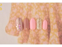 エムスラッシュ フィール 東戸塚店(M.SLASH)/フラワーホログラムネイル