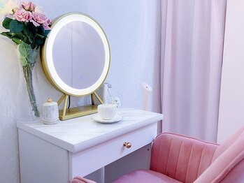 キアナ 横浜店(Kiana)/6F【Room Aurora】ドレッサー