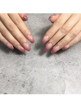 アヴァンセ(AVANCE)/エレガントグラデーションネイル