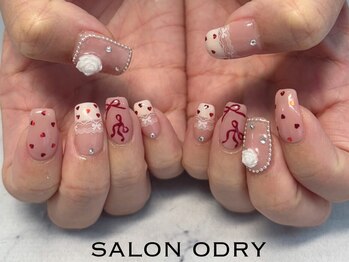 サロン オードリー 名駅店の写真/【定額ネイル(オフ込)¥4200~】あなたの指先を彩る。誰かに自慢したくなるようなあなただけのdesign。